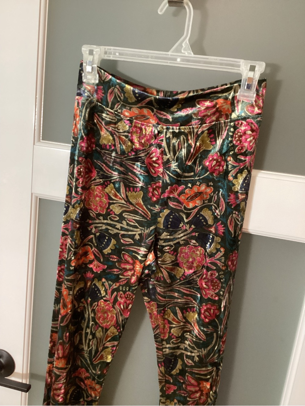 Natural Life Velvet Floral Bootcut Lounge Pants High Rise Stretchy - M - NWT! - Picture 2 of 12